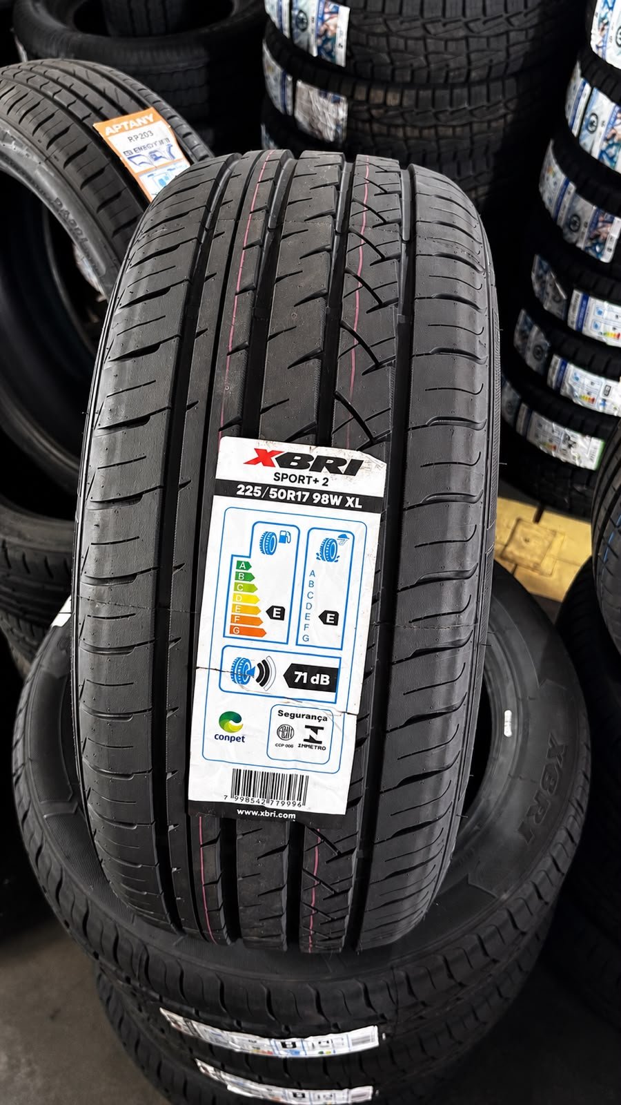 225/50R17
