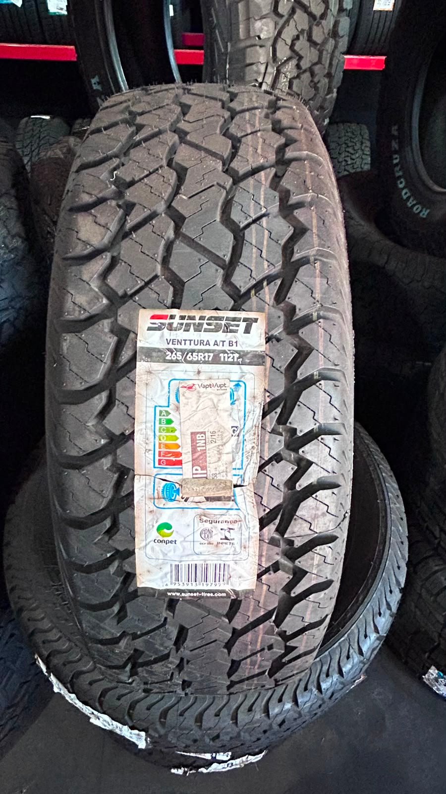 265/65R17